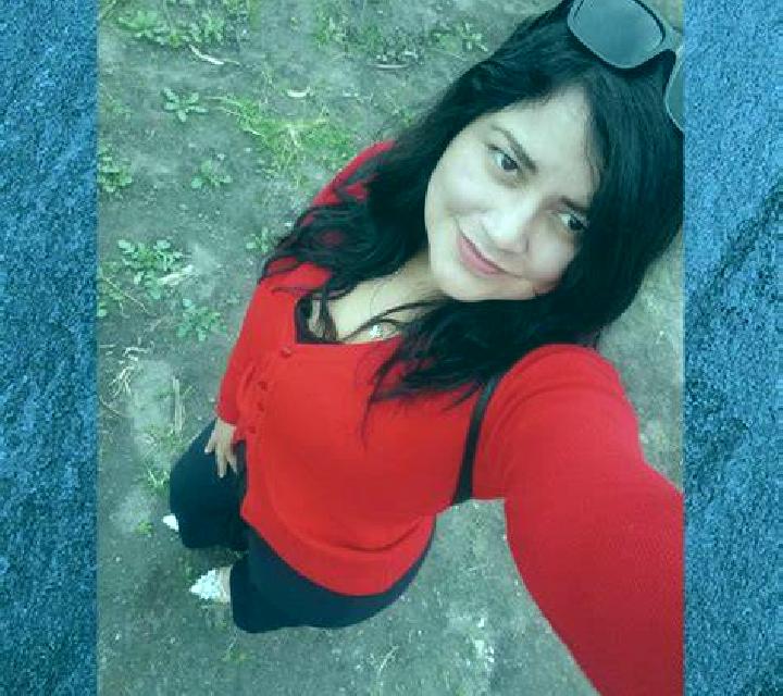 Abril 2 Ulea escort