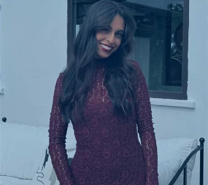 Adriana Tocina escort