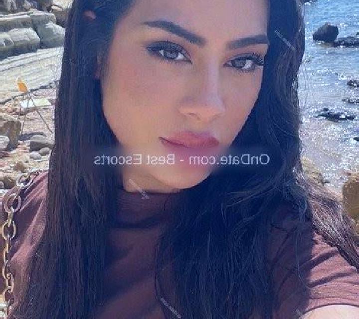Amanda Butarque escort