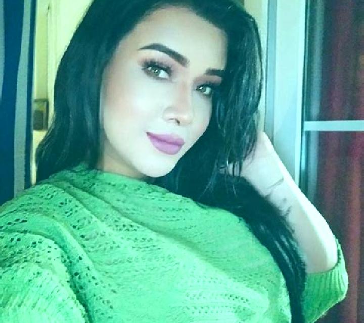 Andrea 3 Saldias escort