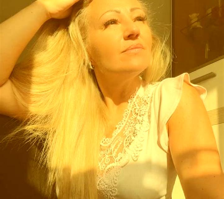 Andrea Villel escort