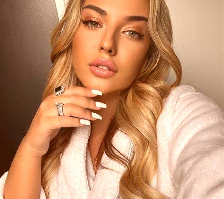 Antonella Millana escort
