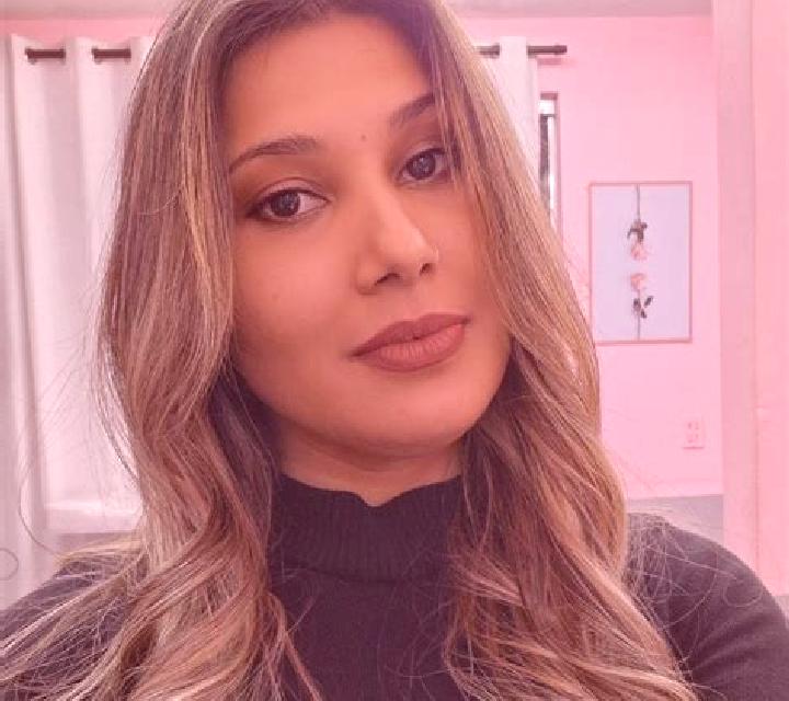 Antonella Munoveros escort