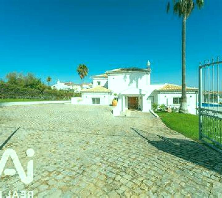 Aurora San Esteban de Litera (Sant Esteve de Llitera) escort