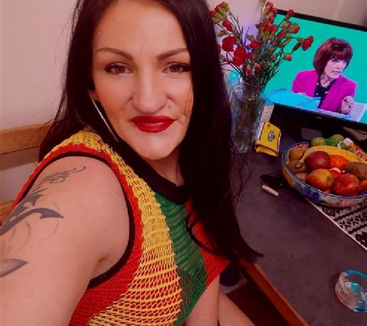 Beatriz 2 la Maternitat i Sant Ramon escort