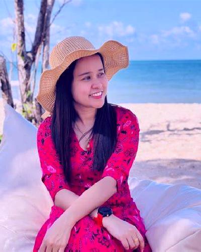 Beatriz 3 S Agaro escort