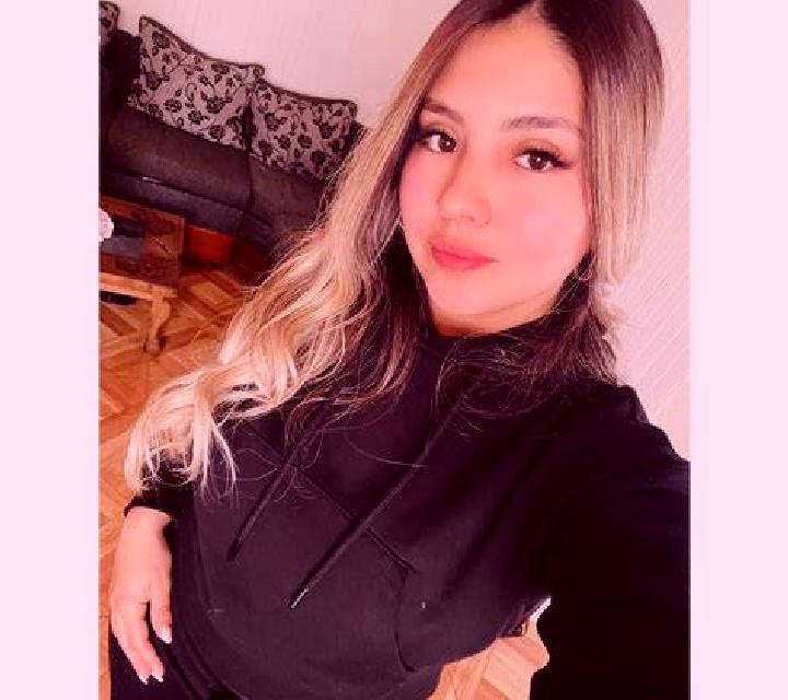 Bianca 3 Derio escort