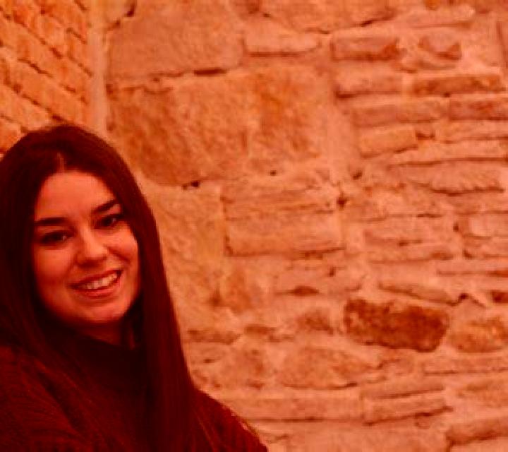 Camila Aranzueque escort