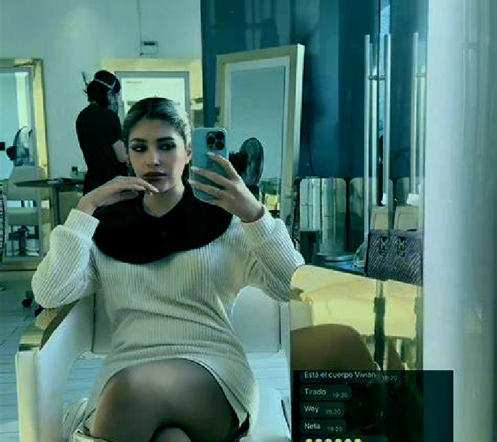 Camila Vallmoll escort