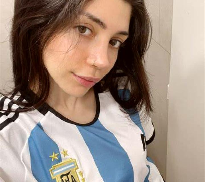 Camila Villaferruena escort