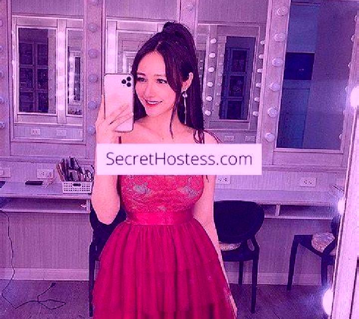 Carla 2 Latina escort