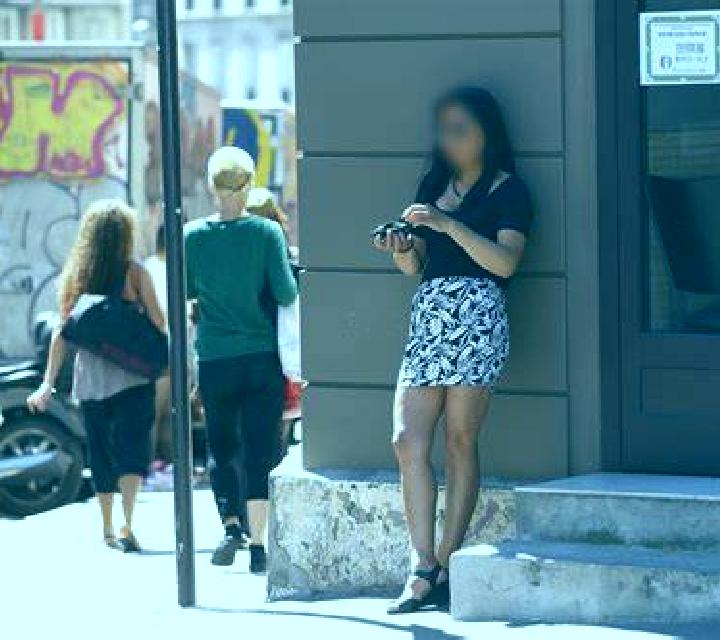 Carla Landa escort