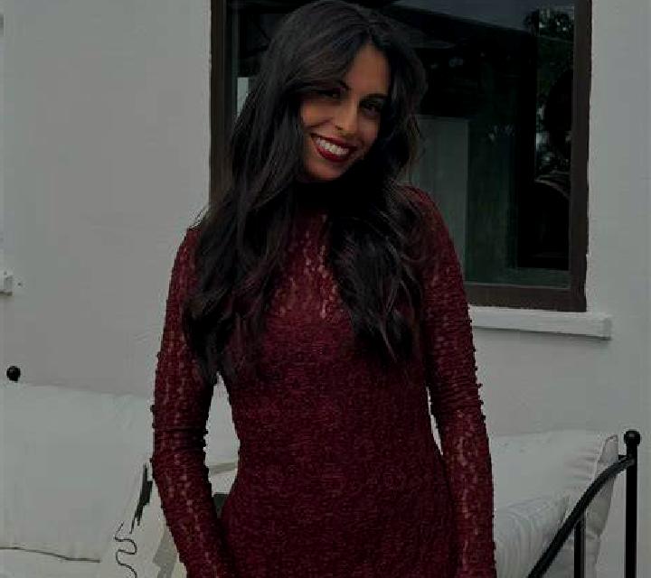 Carmen Moros escort