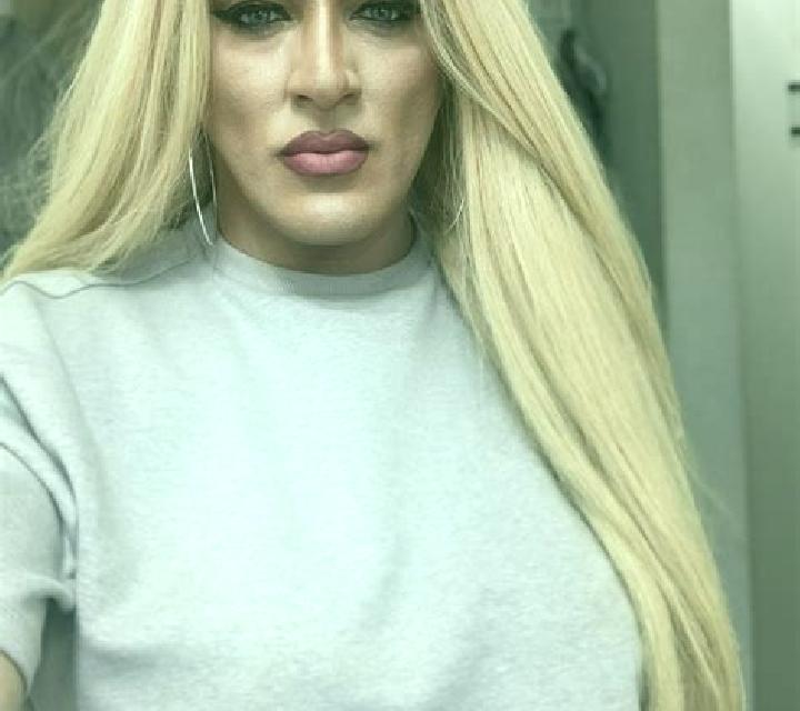 Carmen Ollauri escort