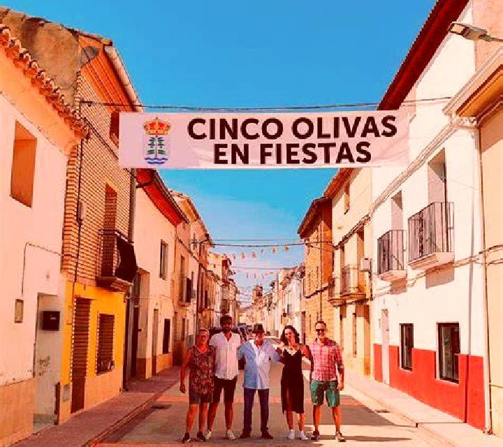 Cayetana Cinco Olivas escort
