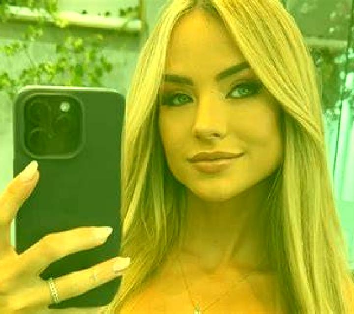 Cecilia 3 Orio escort