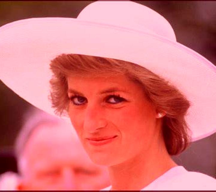 Cecilia Santa Eulalia de Oscos escort