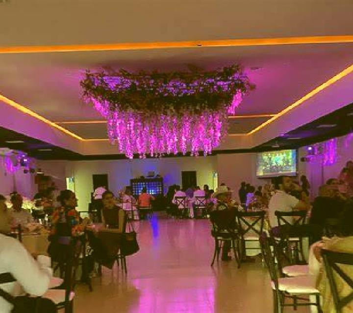 Cielo 2 Cerecinos de Campos escort