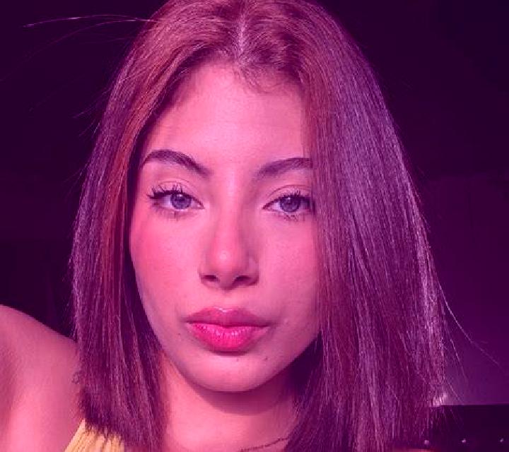 Claudia 2 Istan escort