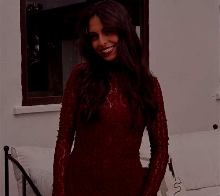 Cristina Almochuel escort