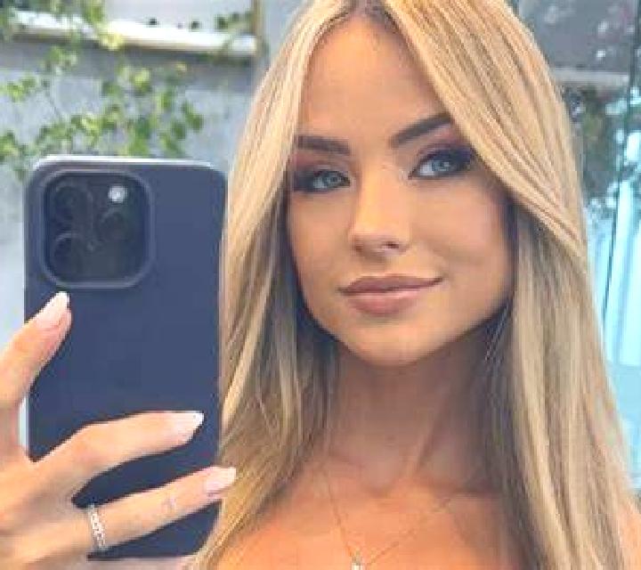 Cristina Bayarque escort