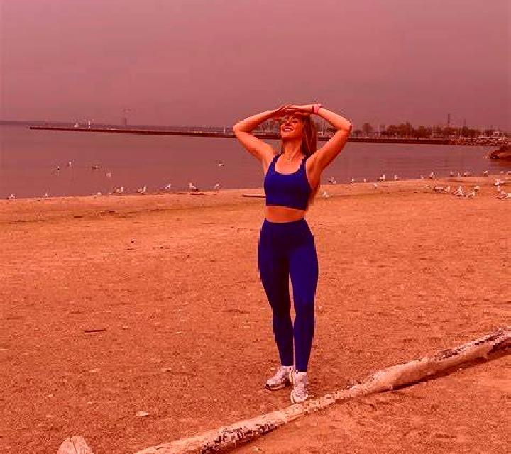 Daniela Manuel escort