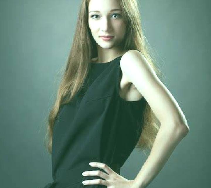 Elena 3 Navalcan escort