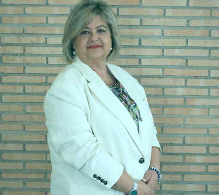 Elena 3 Olombrada escort
