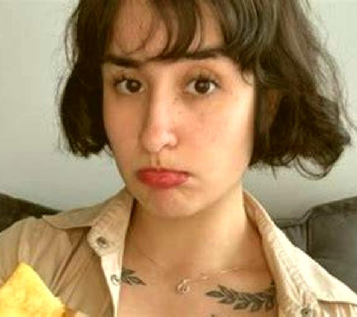 Emilia Vallibona escort
