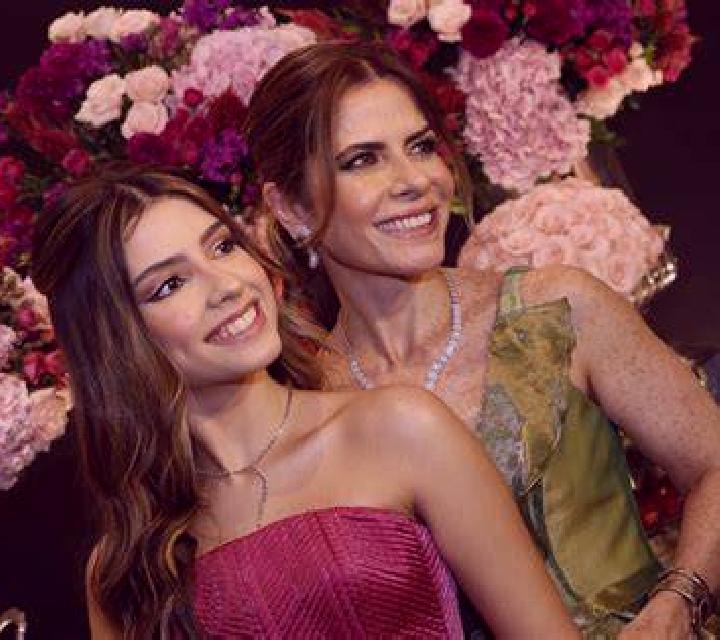 Estrella 3 Lugros escort