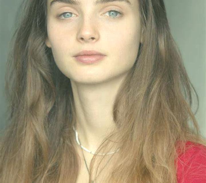 Estrella 3 Viana escort