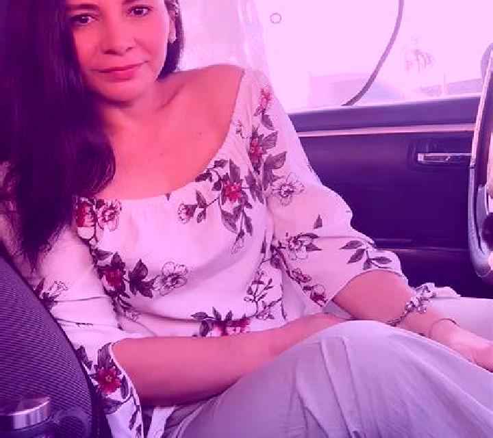 Florencia Manzaneda escort