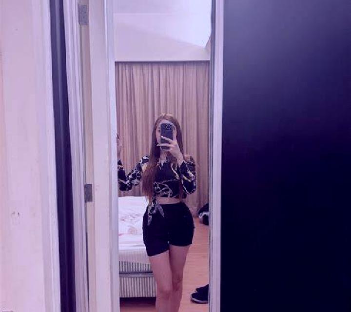 Florencia Posada de Valdeon escort