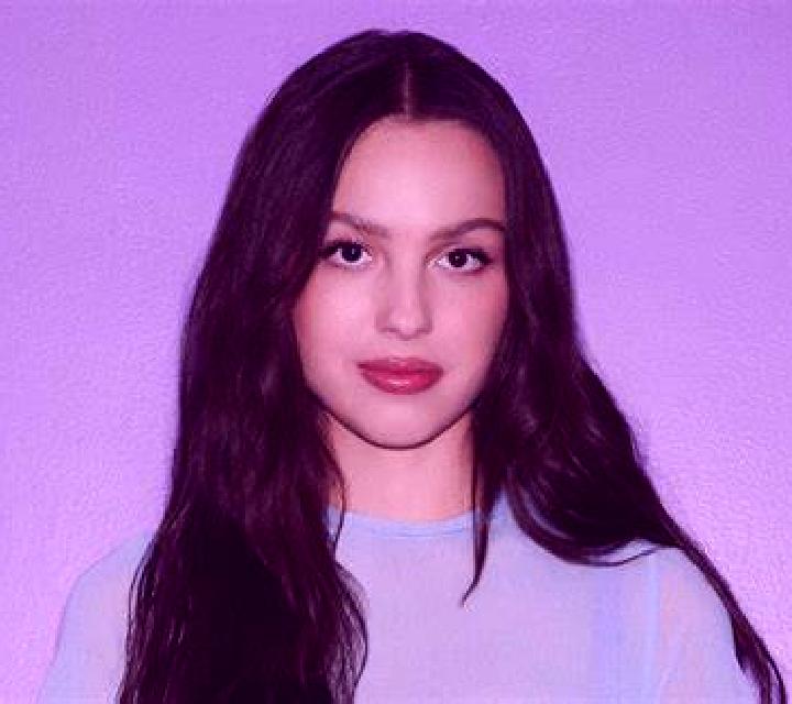 Gabriela Castillejos escort