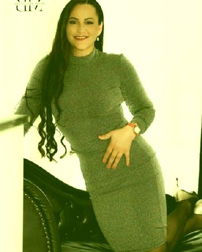Giulia 3 Casbas de Huesca escort