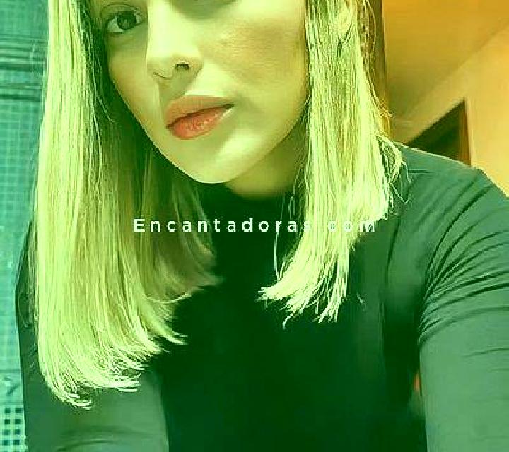 Giulia Toses escort