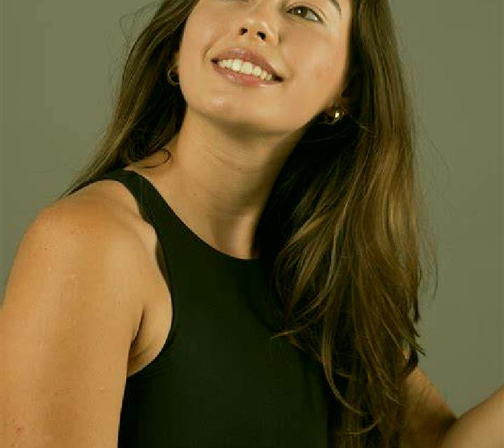 Isabela 3 Castellsera escort