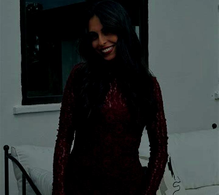 Isabela Vilaxoan escort