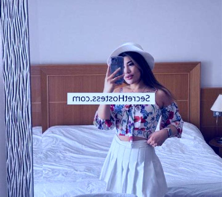 Josefina Utebo escort