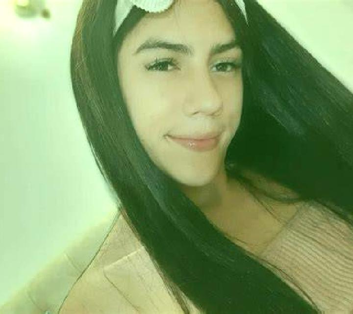 Julia 3 Tivissa escort