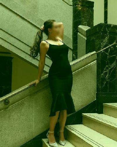 Julia Castrillo de Onielo escort