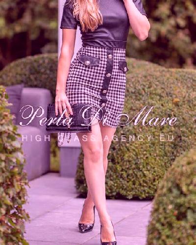 Laia 3 Terque escort
