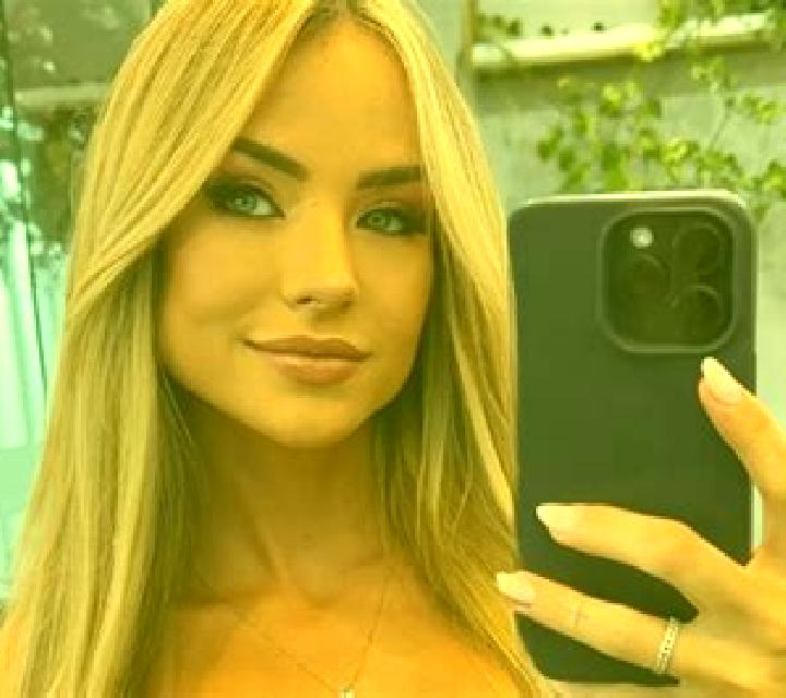 Laia Lascuarre escort