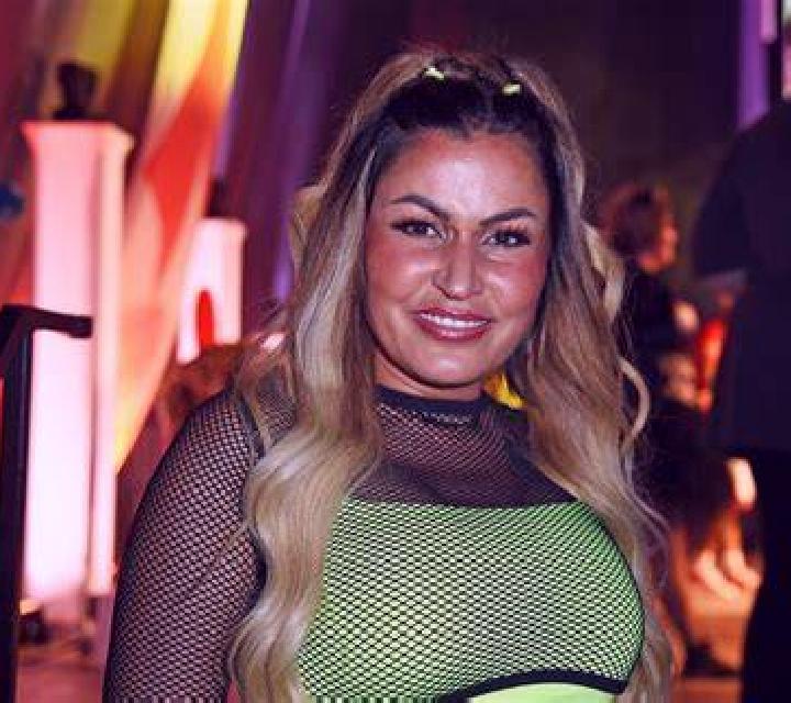 Lola 2 Villanueva del Conde escort