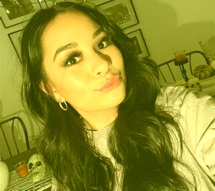 Lola Alloza escort