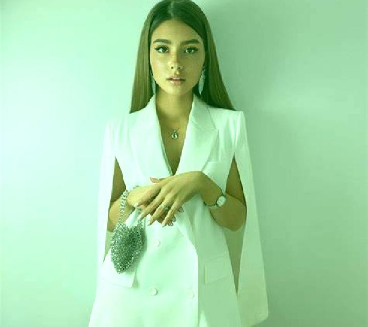 Lola Montejo de la Sierra escort