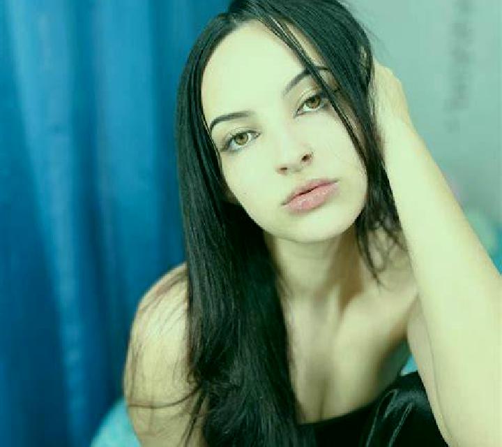 Lorena 3 Moya escort