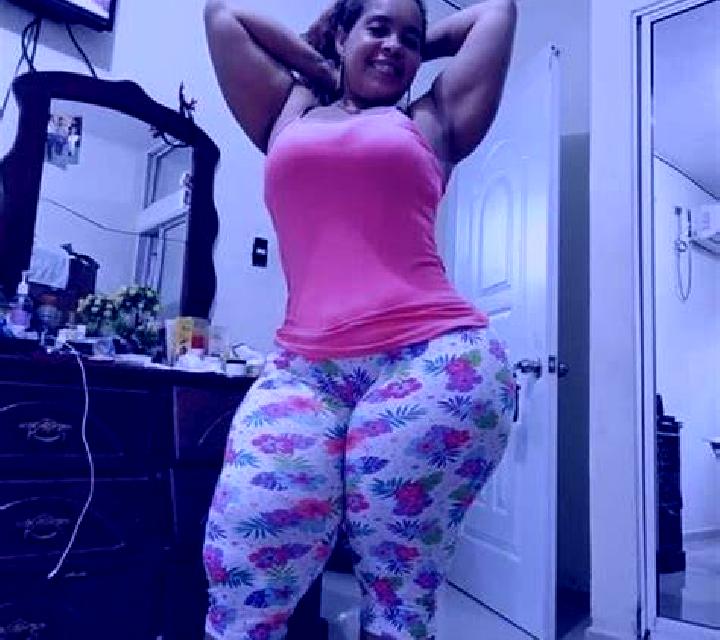Malena 3 Nivar escort