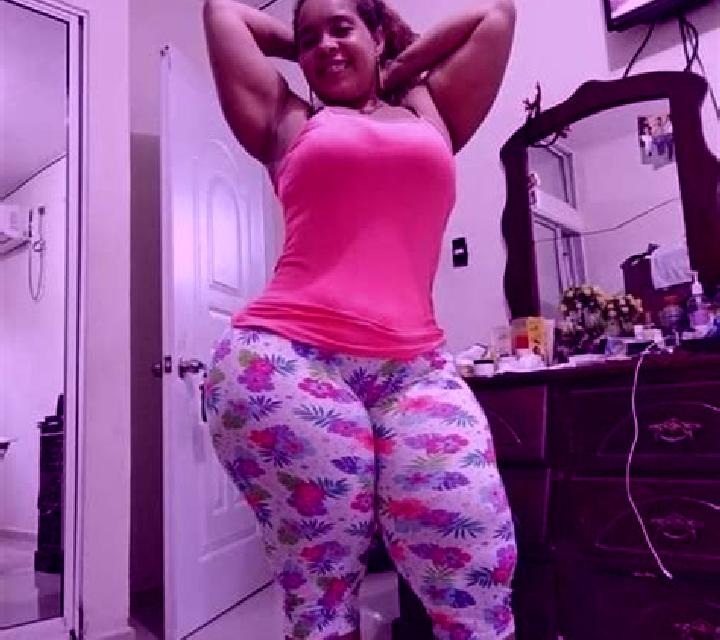 Malena Berriozar escort