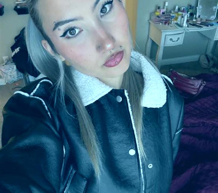 Manuela 3 Fortuna escort